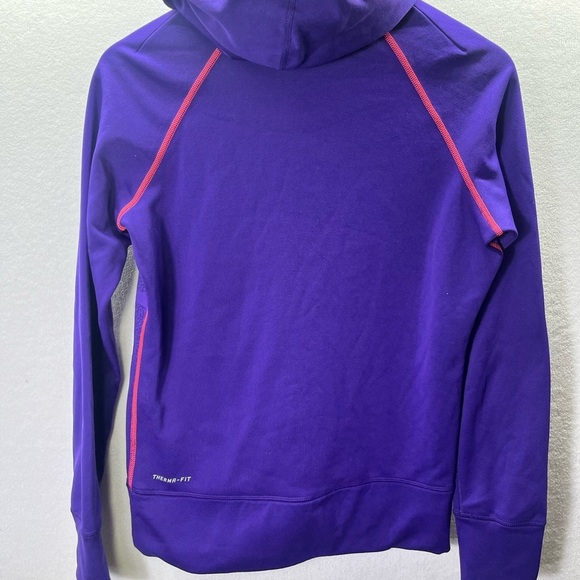 Nike Therma-Fit Purple Hoodie Womens S Sportswear Workout Comfy sweatshirt 2265 - Picture 6 of 8